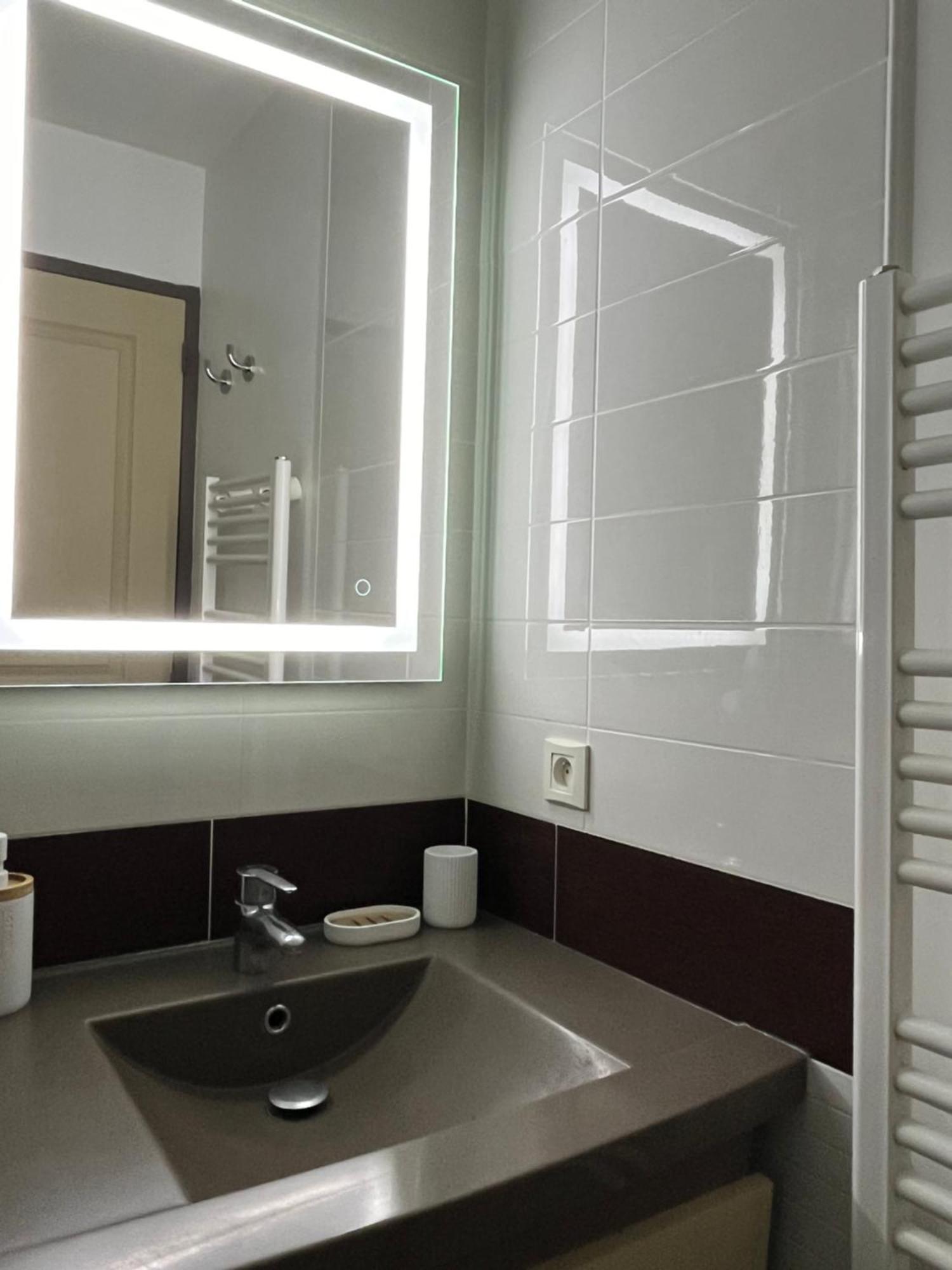 Superbe Appartement Une Chambre Vue Mer Piscine Tennis Cannes Ngoại thất bức ảnh